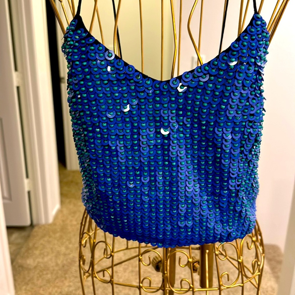 Alice and Olivia sequins crop top - Picture 2 of 9